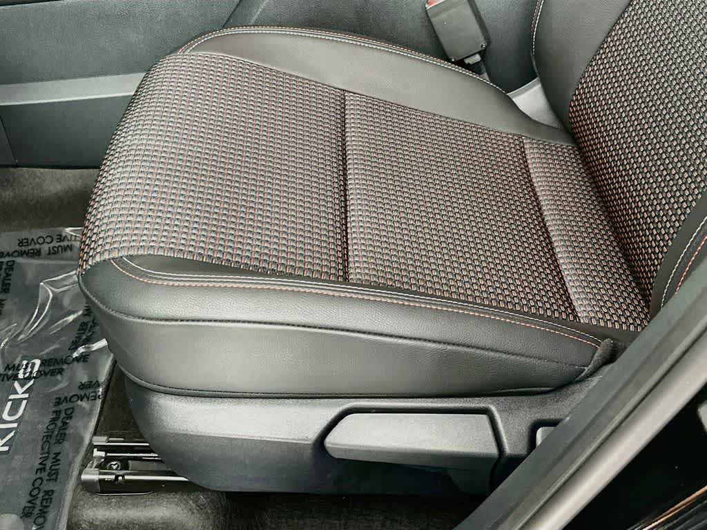 Nissan Kicks SR 2025