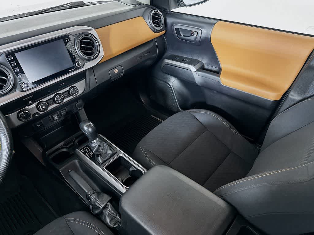 Toyota Tacoma SR5 2020