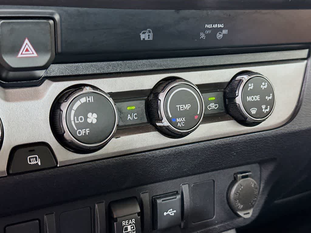 Toyota Tacoma SR5 2020