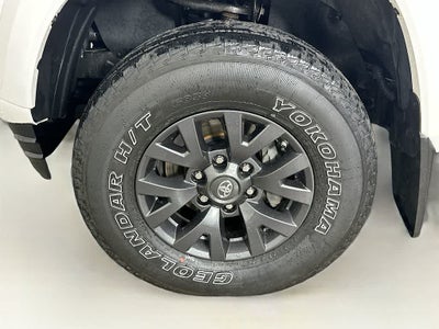 Toyota Tacoma SR5 2020