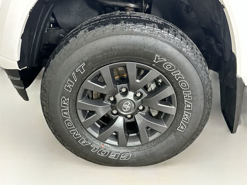 Toyota Tacoma SR5 2020
