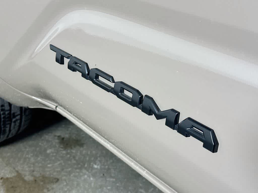 Toyota Tacoma TRD Sport 2026