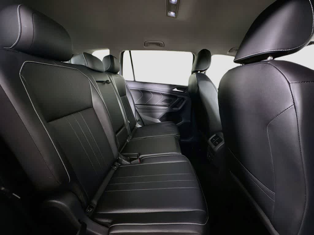 Volkswagen Tiguan SE 2024
