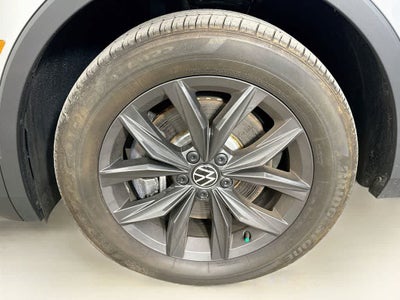 Volkswagen Tiguan SE 2024
