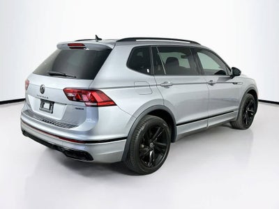 2023 Volkswagen Tiguan SE R-Line Negro