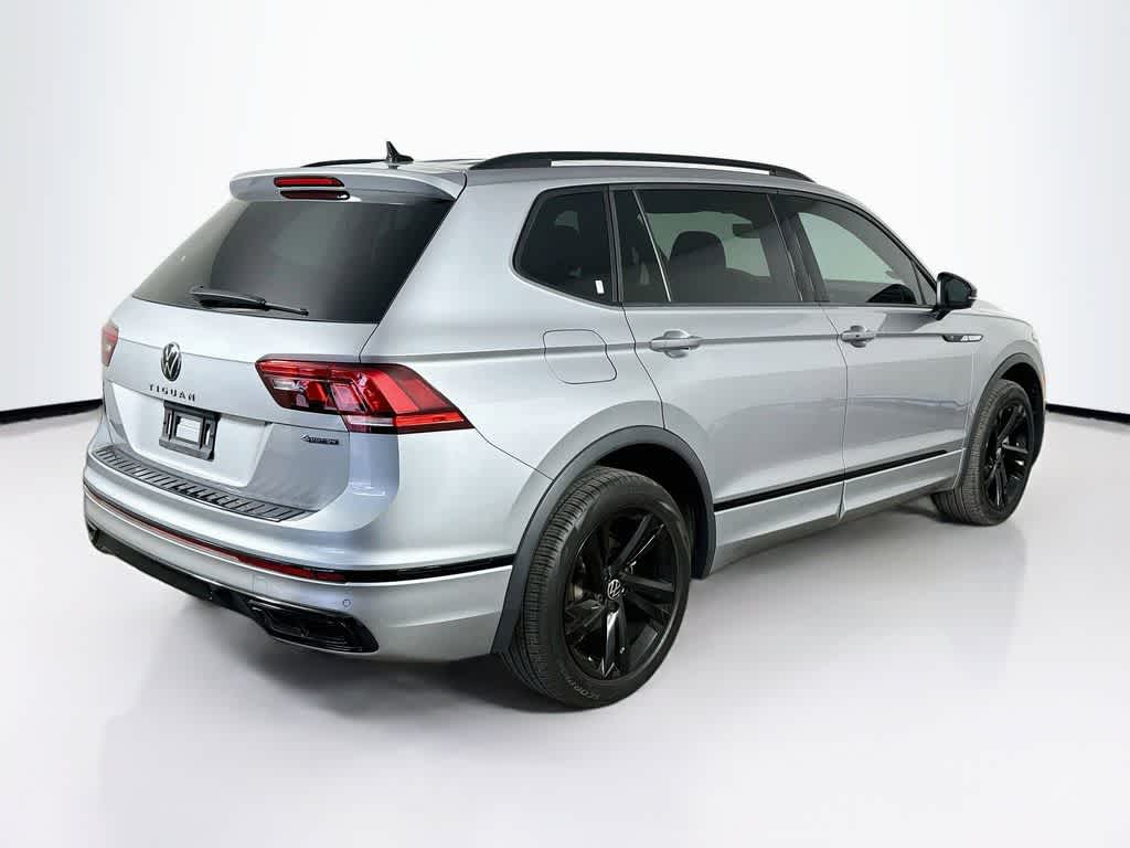 2023 Volkswagen Tiguan SE R-Line Negro
