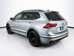 2023 Volkswagen Tiguan SE R-Line Negro