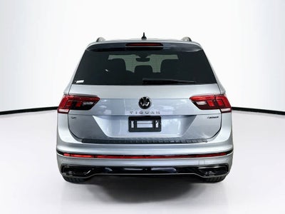 2023 Volkswagen Tiguan SE R-Line Negro