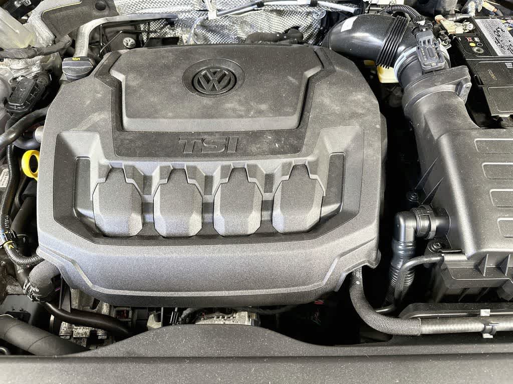 2023 Volkswagen Tiguan SE R-Line Negro