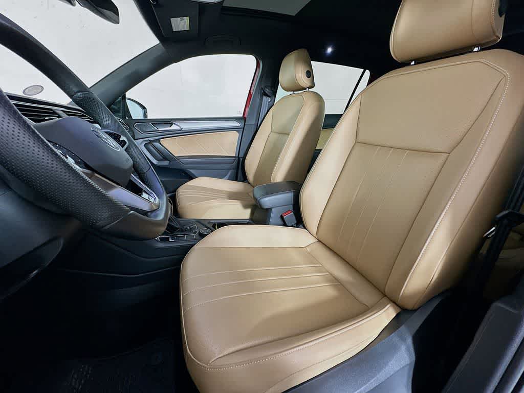 Volkswagen Tiguan SE R-Line Negro 2024