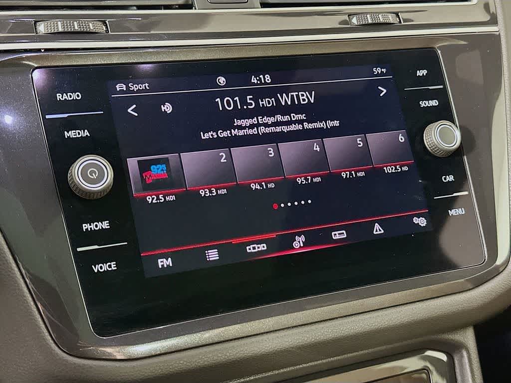 Volkswagen Tiguan SE R-Line Negro 2024