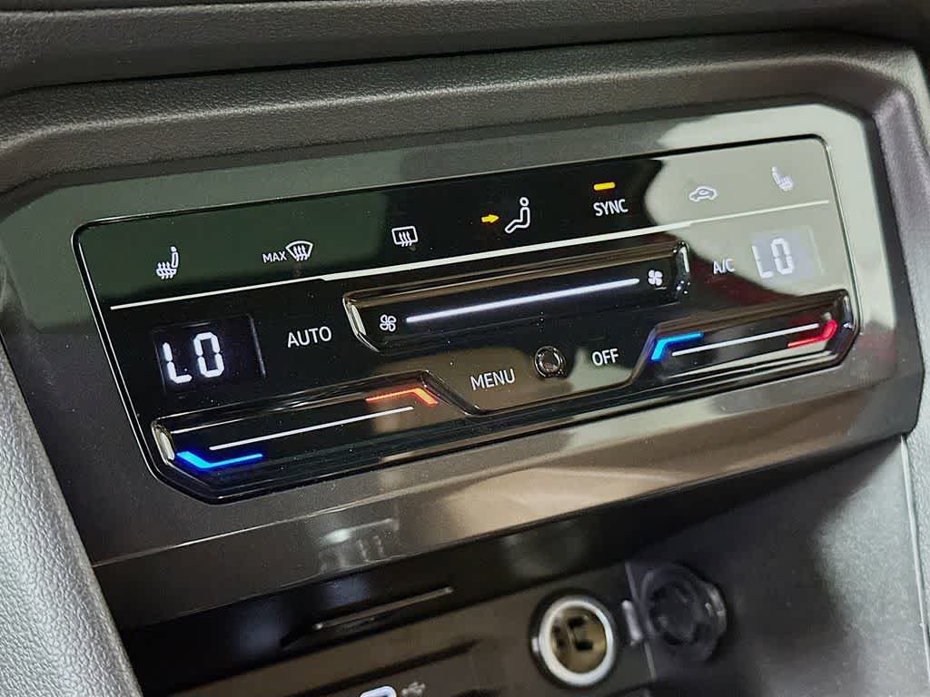 Volkswagen Tiguan SE R-Line Negro 2024