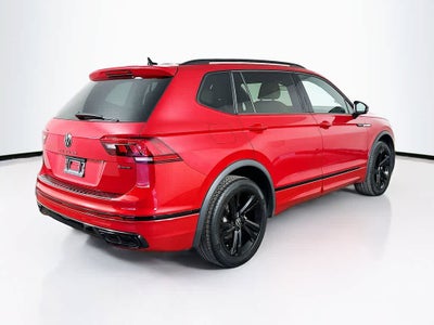 Volkswagen Tiguan SE R-Line Negro 2024