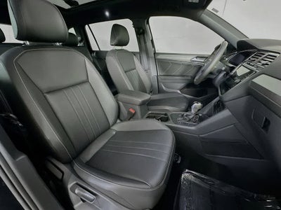 2023 Volkswagen Tiguan SE R-Line Negro