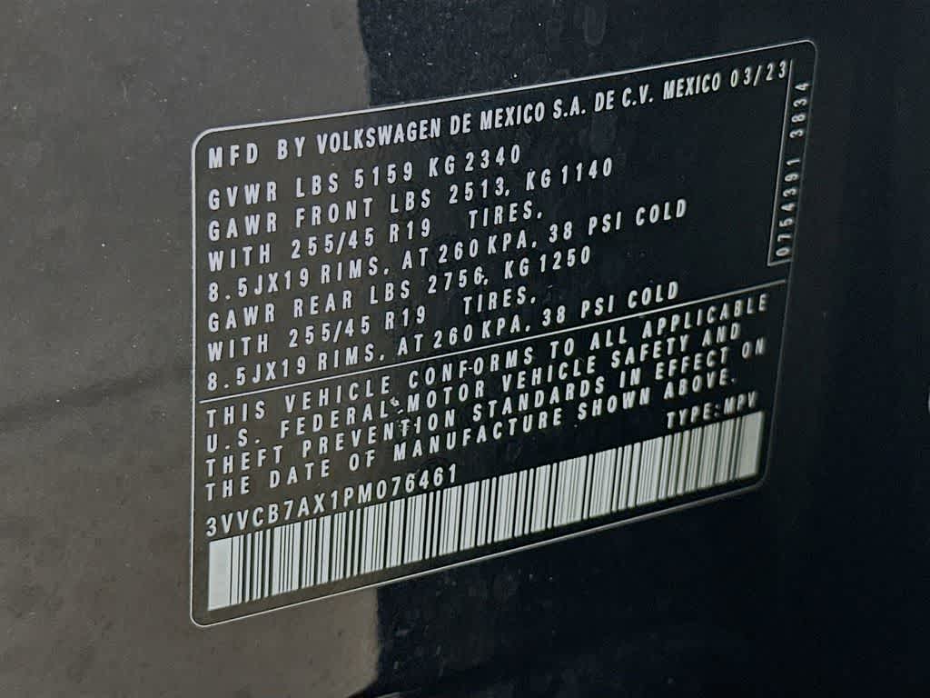 2023 Volkswagen Tiguan SE R-Line Negro