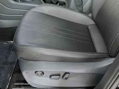 2023 Volkswagen Tiguan SE R-Line Negro