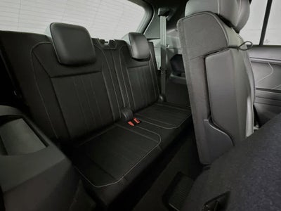 2023 Volkswagen Tiguan SE R-Line Negro