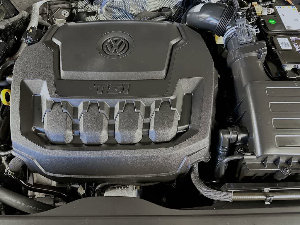 2023 Volkswagen Tiguan SE R-Line Negro