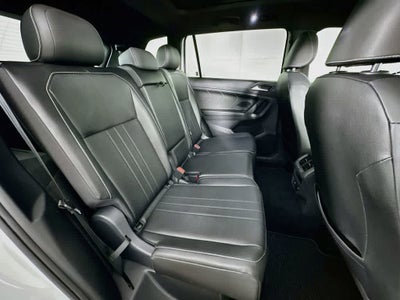 2023 Volkswagen Tiguan SE R-Line Negro