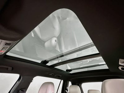 2023 Volkswagen Tiguan SE R-Line Negro