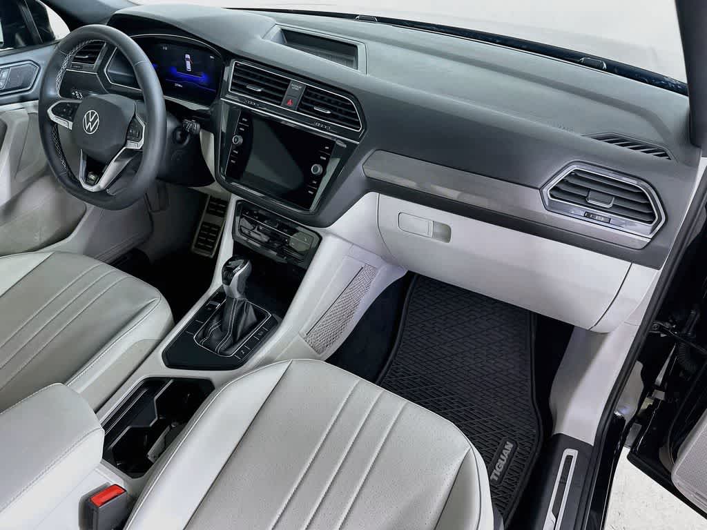 2023 Volkswagen Tiguan SE R-Line Negro