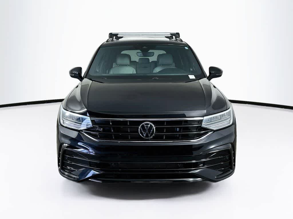 2023 Volkswagen Tiguan SE R-Line Negro