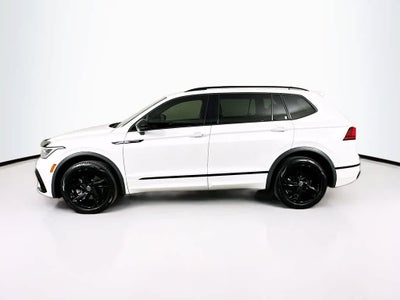 2023 Volkswagen Tiguan SE R-Line Negro