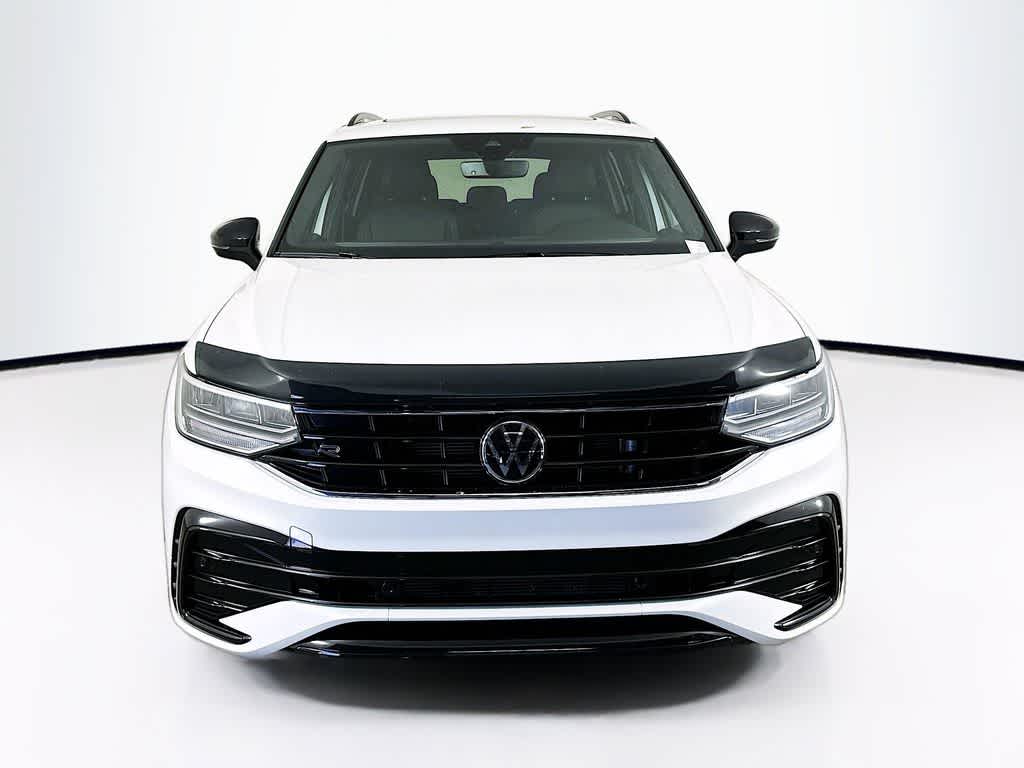 2023 Volkswagen Tiguan SE R-Line Negro
