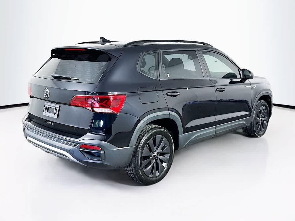 Volkswagen Taos S 2022
