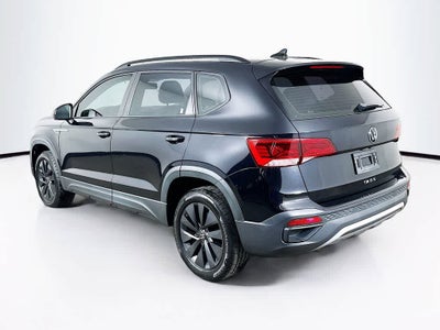 Volkswagen Taos S 2022