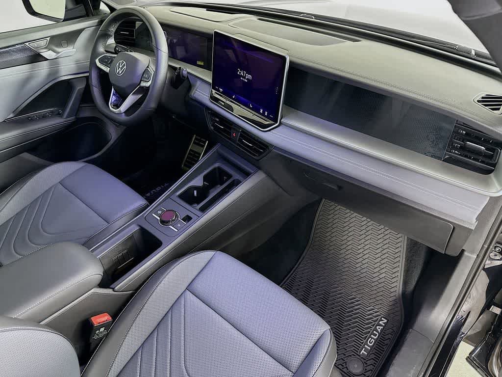 Volkswagen Tiguan SE R-Line Negro 2025