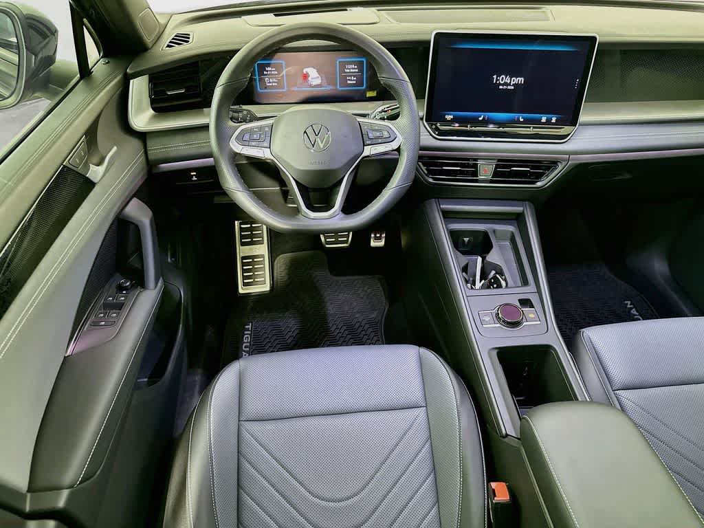 Volkswagen Tiguan SE R-Line Negro 2025