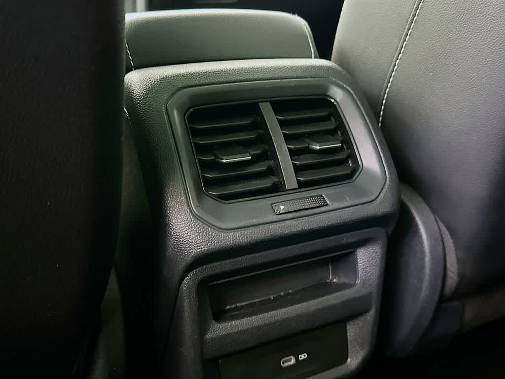 Volkswagen Taos SE 2022