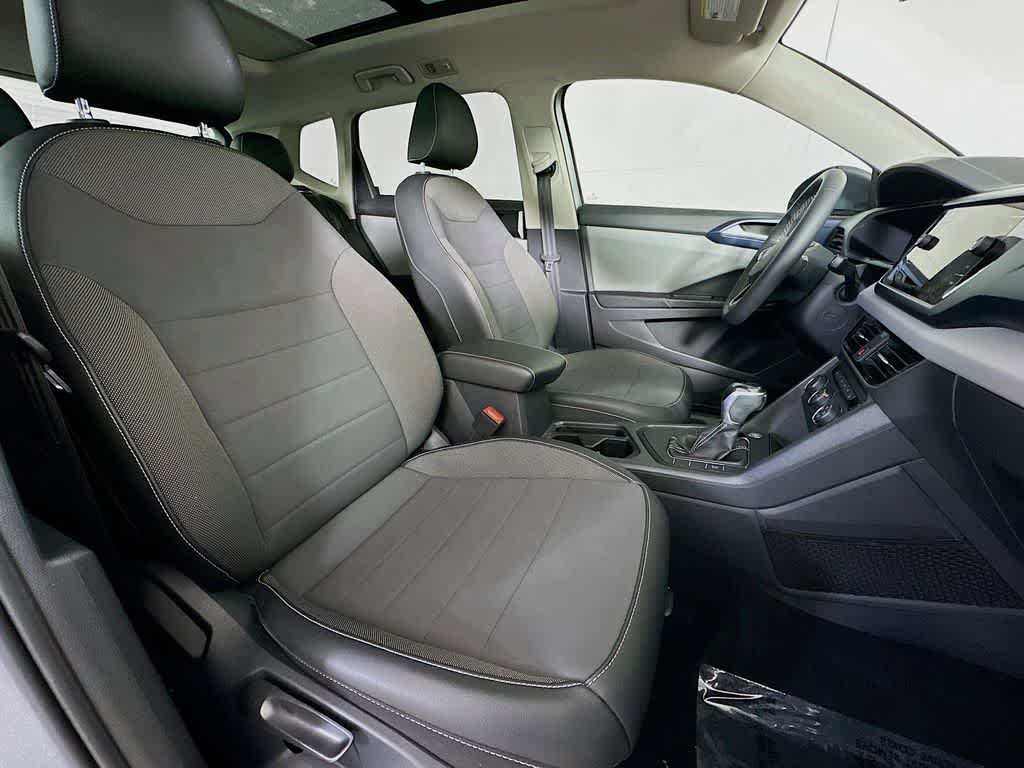 Volkswagen Taos SE 2022