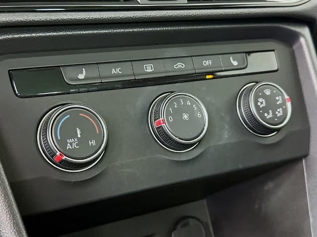 Volkswagen Taos SE 2022