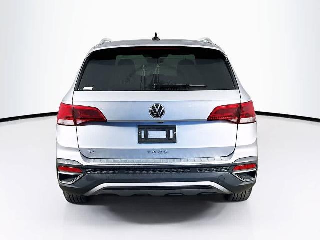 Volkswagen Taos SE 2022