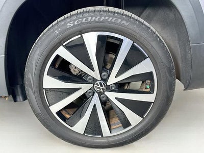 Volkswagen Taos SE 2022
