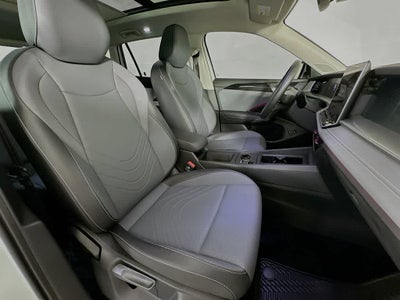 Volkswagen Tiguan SE 2025