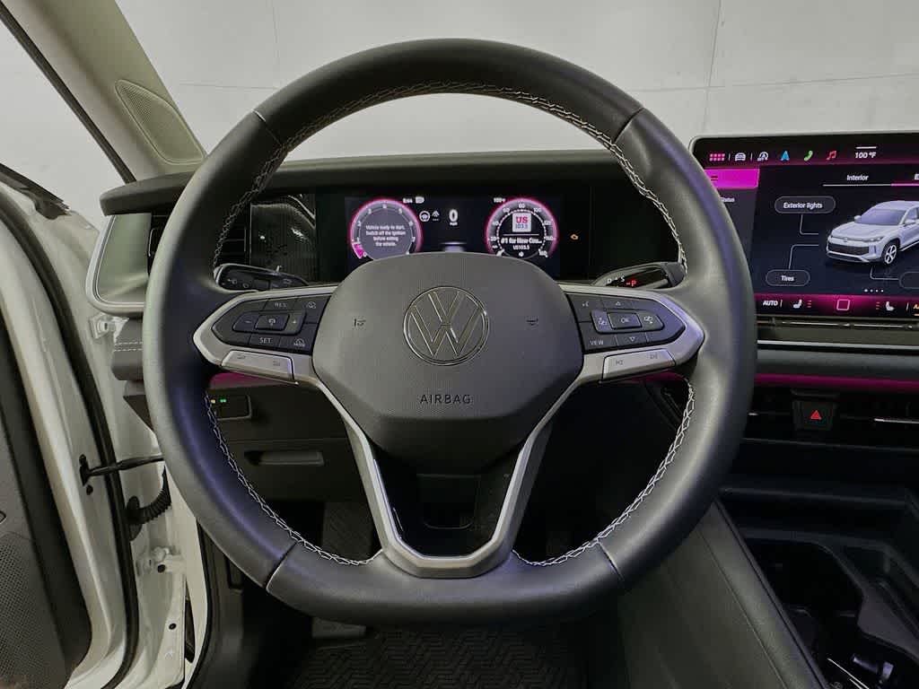 Volkswagen Tiguan SE 2025