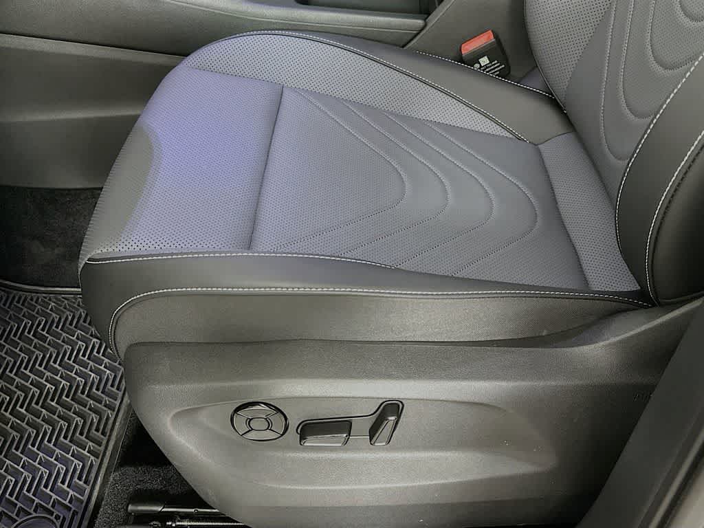 Volkswagen Tiguan SE 2025
