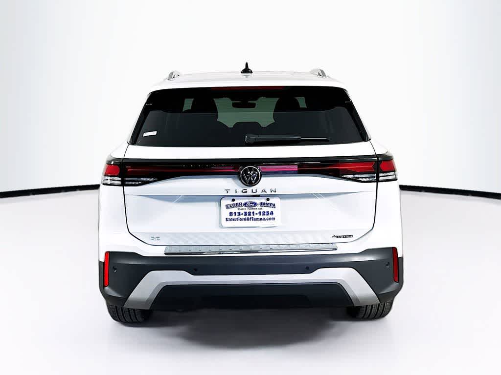 Volkswagen Tiguan SE 2025
