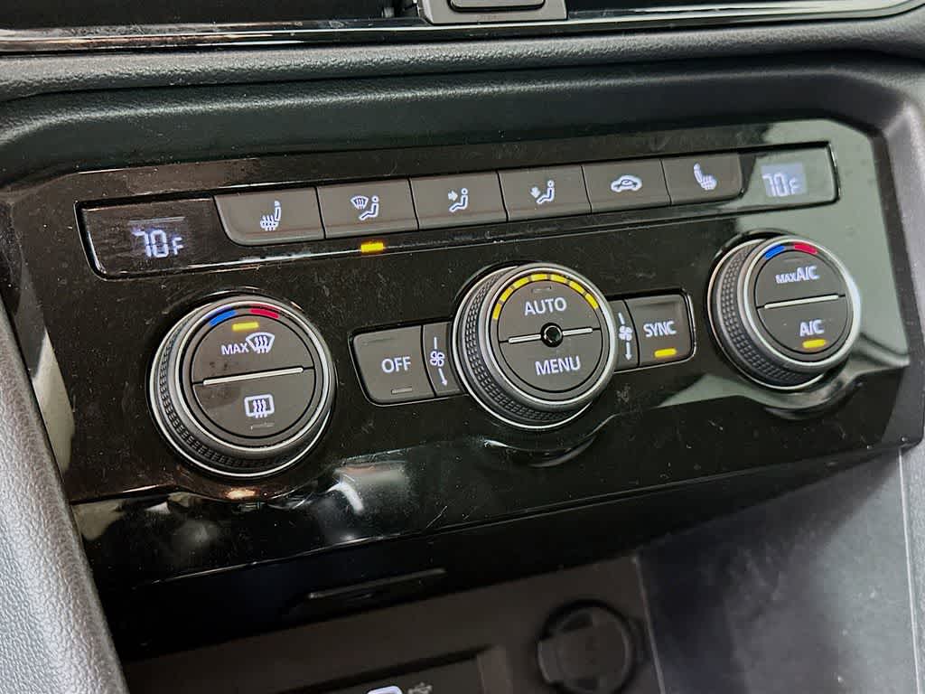 Volkswagen Taos SE 2024