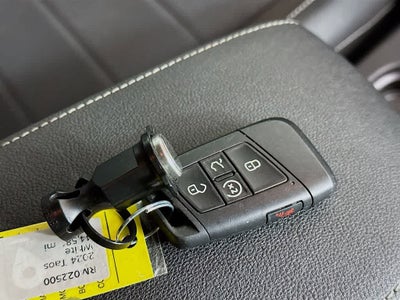 Volkswagen Taos SE 2024