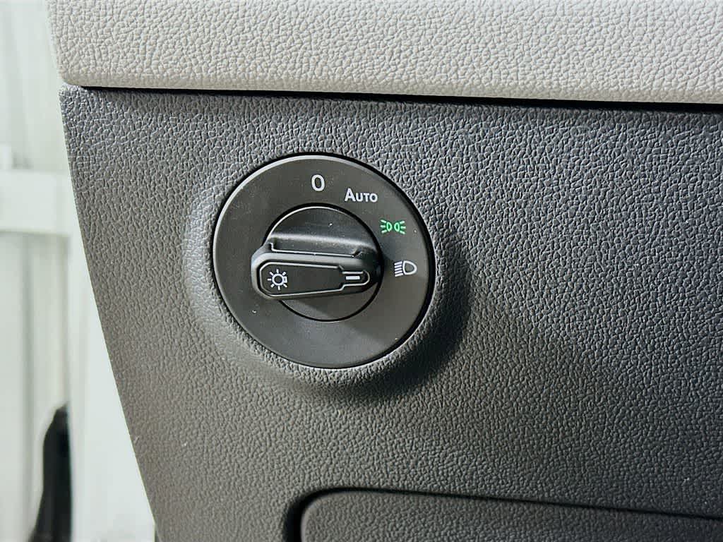 Volkswagen Taos SE 2024