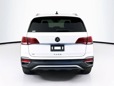 Volkswagen Taos SE 2024