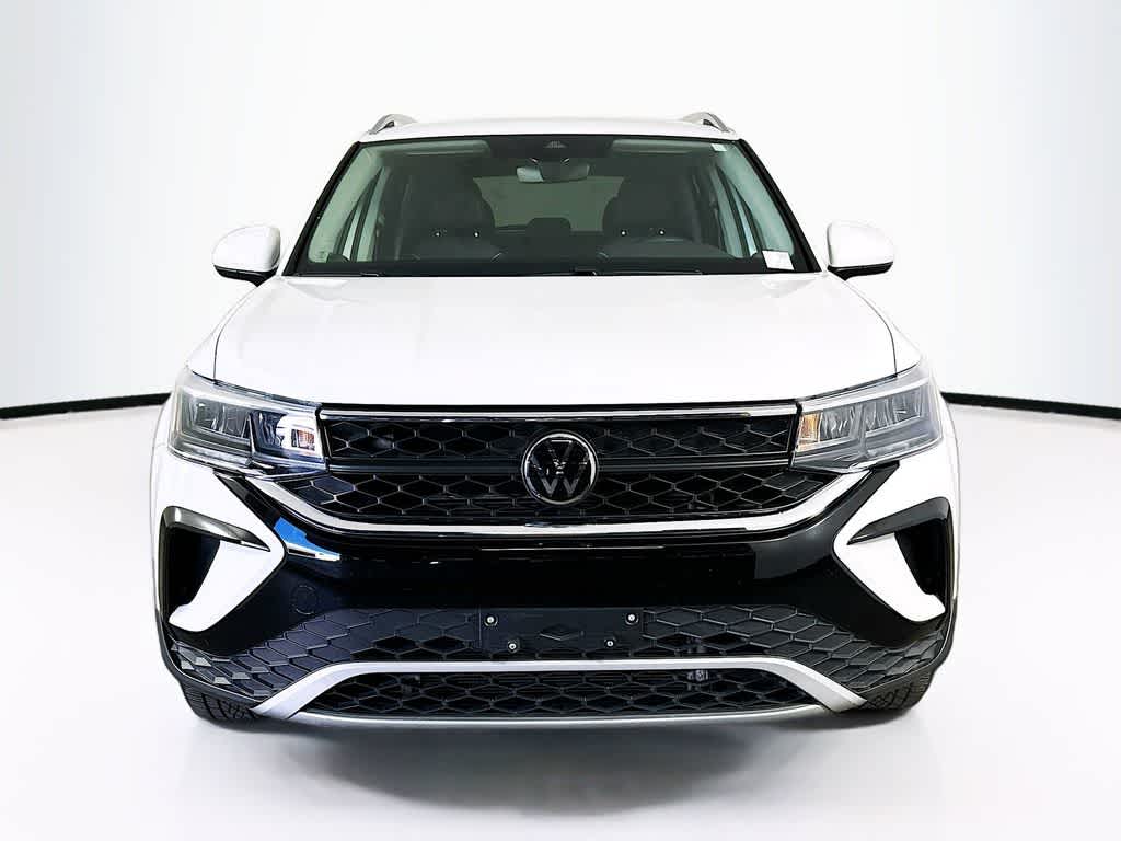 Volkswagen Taos SE 2024
