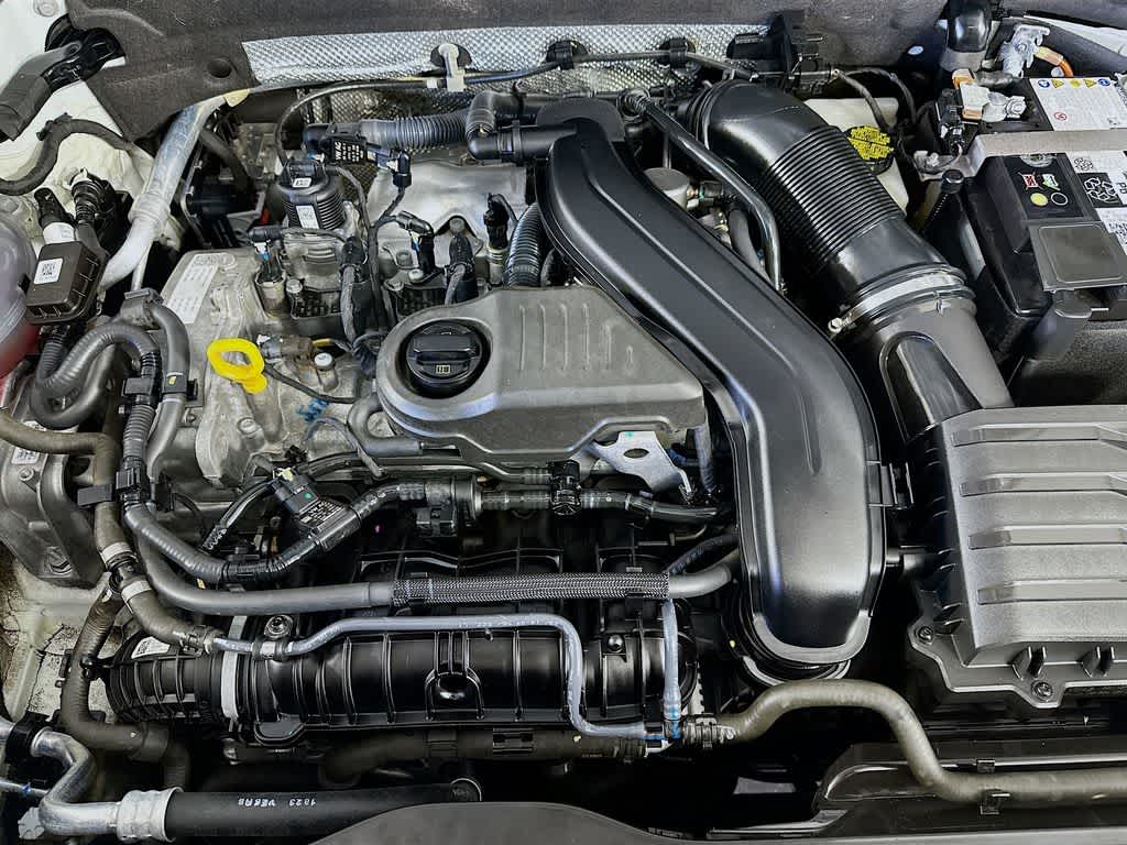 Volkswagen Taos SE 2024