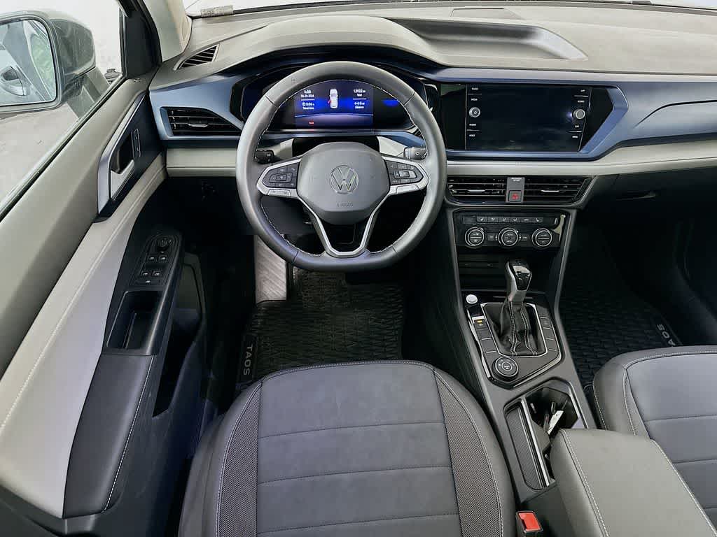 Volkswagen Taos SE 2024