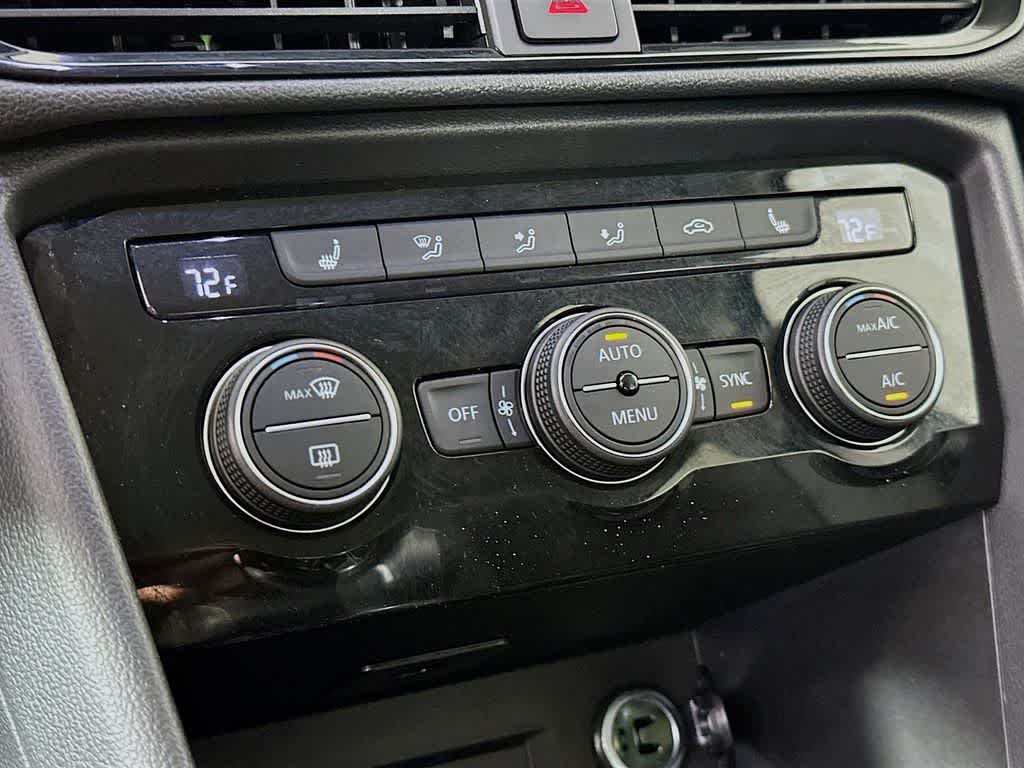 Volkswagen Taos SE 2024