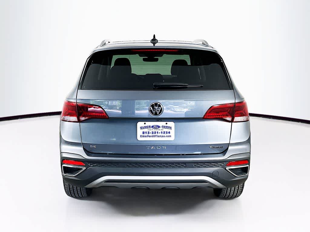 Volkswagen Taos SE 2024